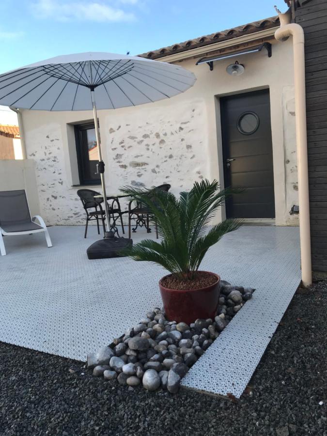 La Passionnante Gite Avec Spa Privatif Saint-Philbert-de-Bouaine Eksteriør bilde